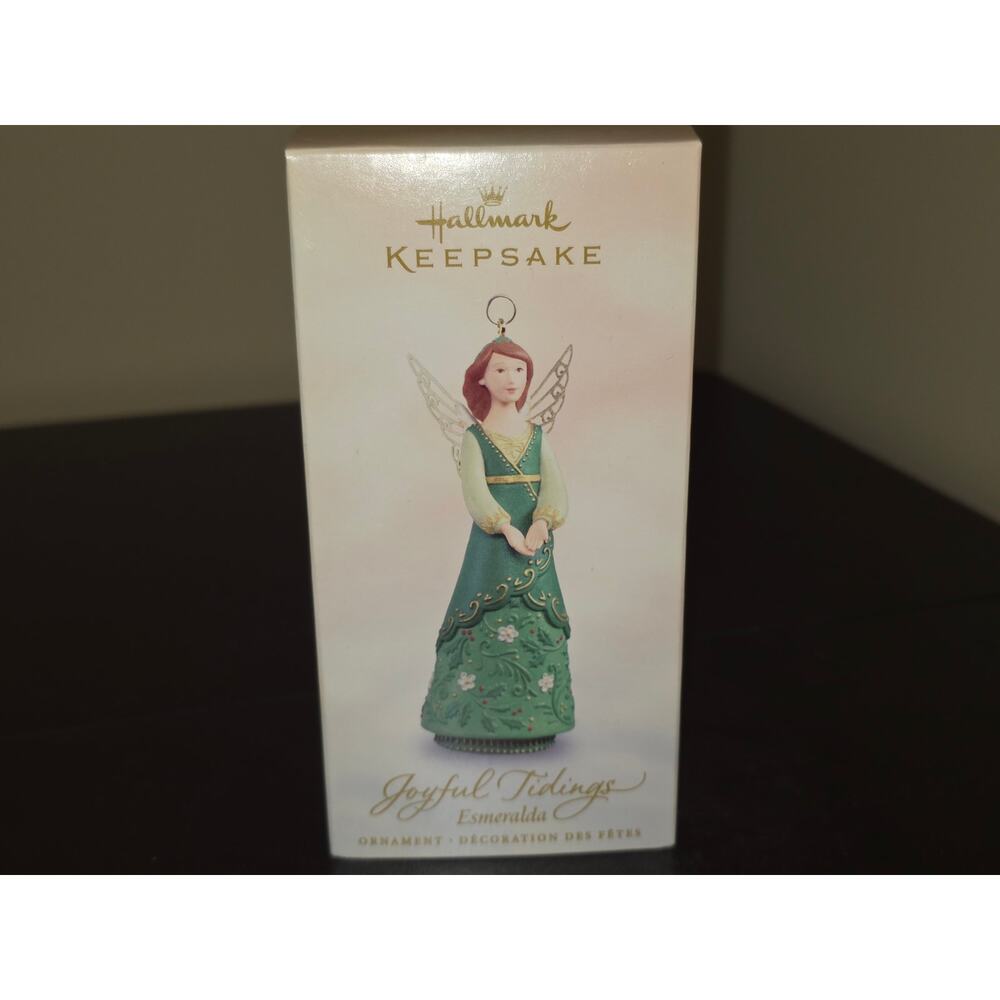 Hallmark Joyful Tidings Esmeralda 2005‎ Christmas Keepsake Ornaments Angel